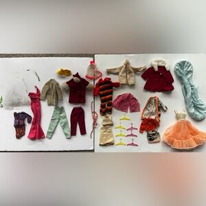 Barbie Colorful Fashion Wardrobe Set- vintage